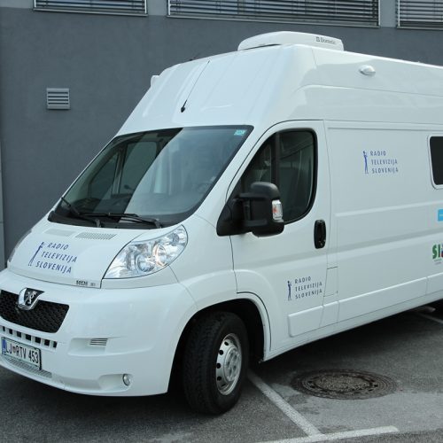 Reference TSE reportažna vozila RTV Slovenija OBV Outside Broadcasting Van