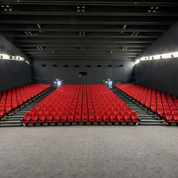 Reference TSE kinodvorana kino oprema Kolosej Ljubljana