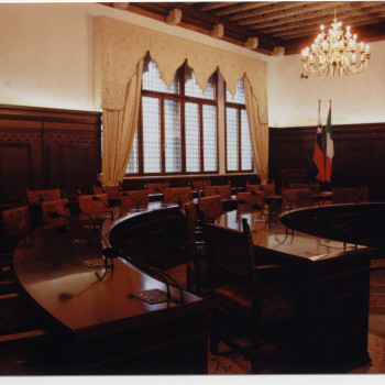 Reference-TSE-konferencno-ozvocenje-Mestna-obcina-Koper-Pretorska-palaca