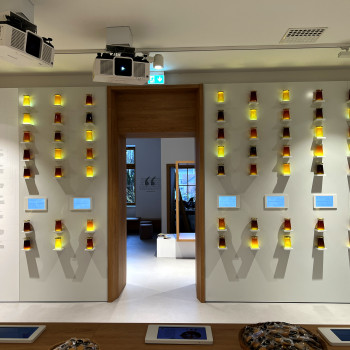 referenca-TSE-Hisa-kranjske-cebele multimedia 3d